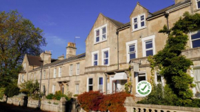 Lynwood House